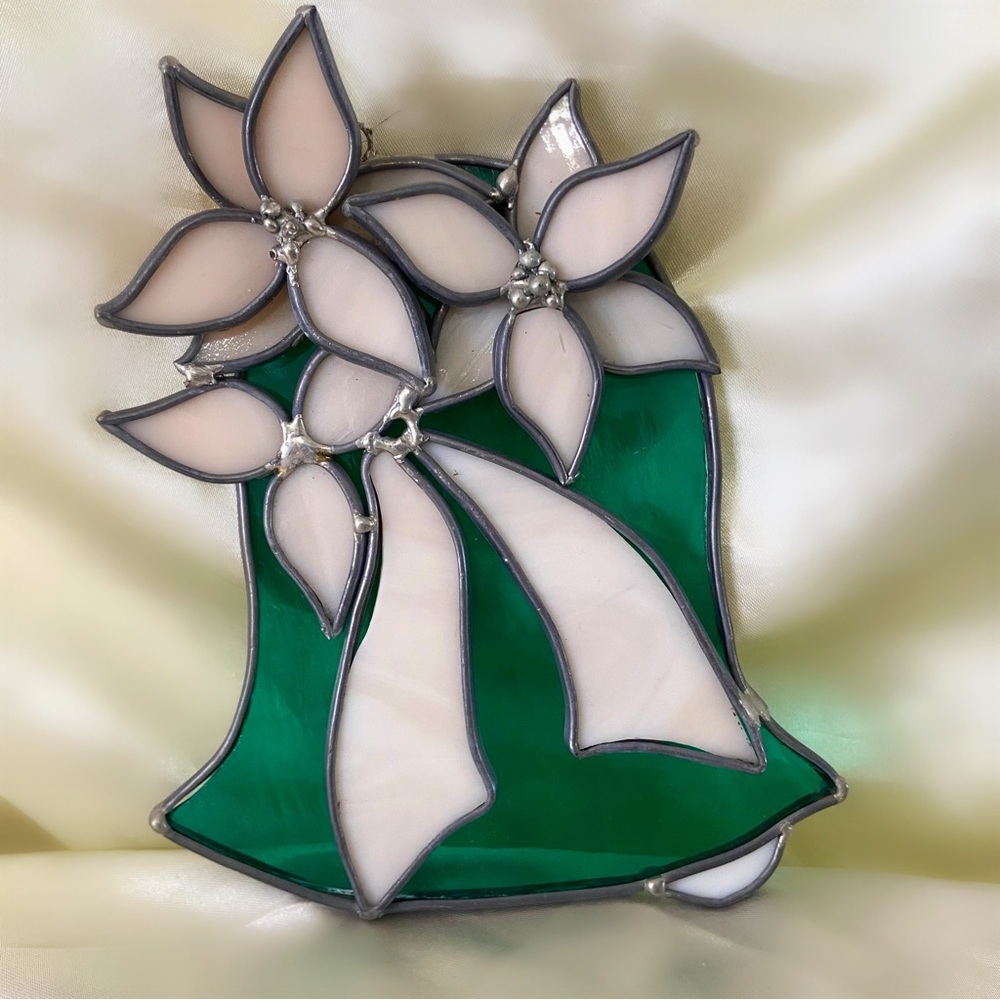 Vintage stained glass bell flowers green pink wall hanging home decor